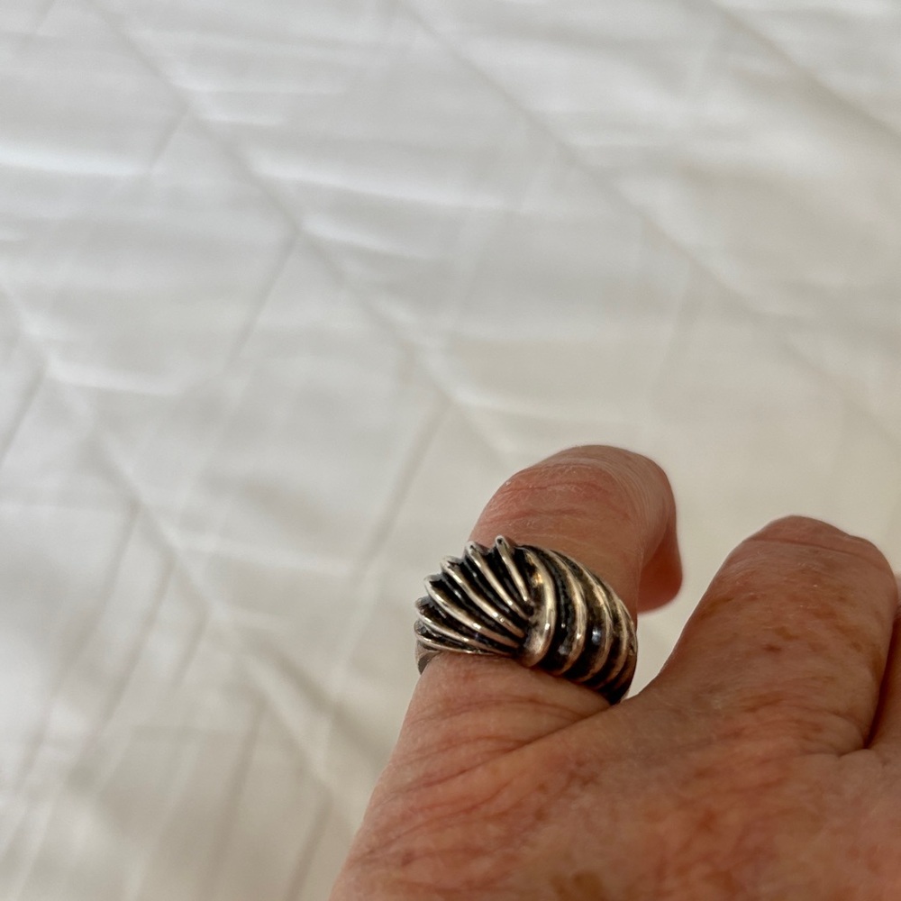Silver ring .925